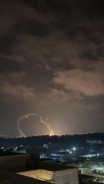 موشک اسرائیل برگشت و به تل آویو اصابت کرد