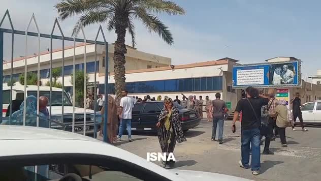 انتقال مجروحین حادثه انفجار شهید رجایی به مراکز درمانی بندرعباس