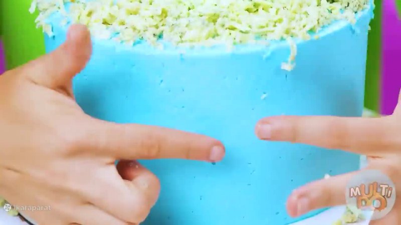چالش غذا خوری جدید - چالش غذایی خنده دار - چالش تزیین کیک شماره 8 - چالش خوراکی