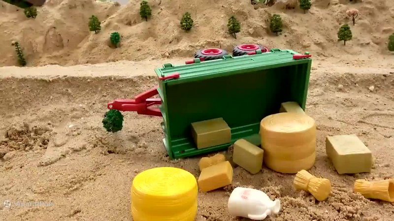 ماشین بازی تراکتور  کامیون با جرثقیل اسباب بازی های کودکان