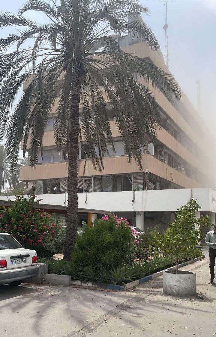 محل انفجار بندرعباس یک ساختمان اداری است